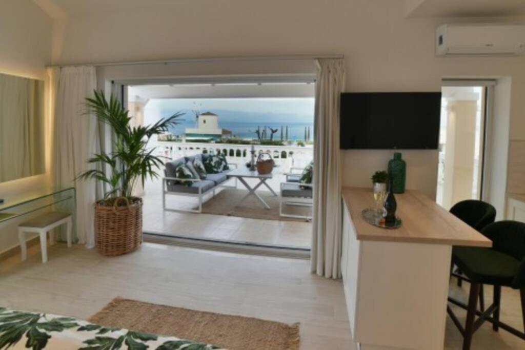 Bella Veranda Anemomylos Exteriör bild